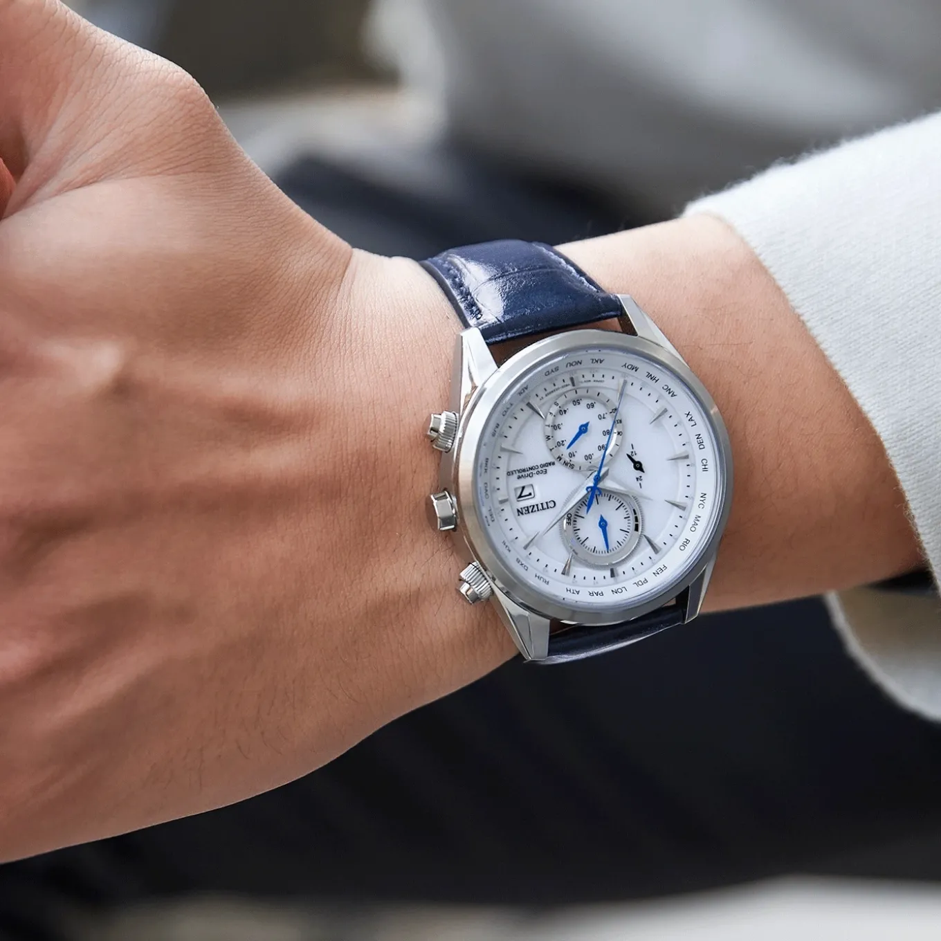 AT8260-18A Herren Leder | weiß | ø 43mm
