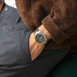 AV0104-06W                                        Promaster Land Racing                                        Herren Leder | grün | ø 44.5mm