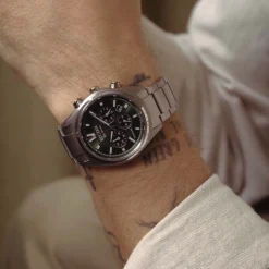 CA4750-51X               Herren Super Titanium ™ Eco-Drive grün ø 40mm