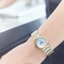 EM1136-87D                                        Citizen L                                        Damen Edelstahl | perlmutt weiß | ø 26mm