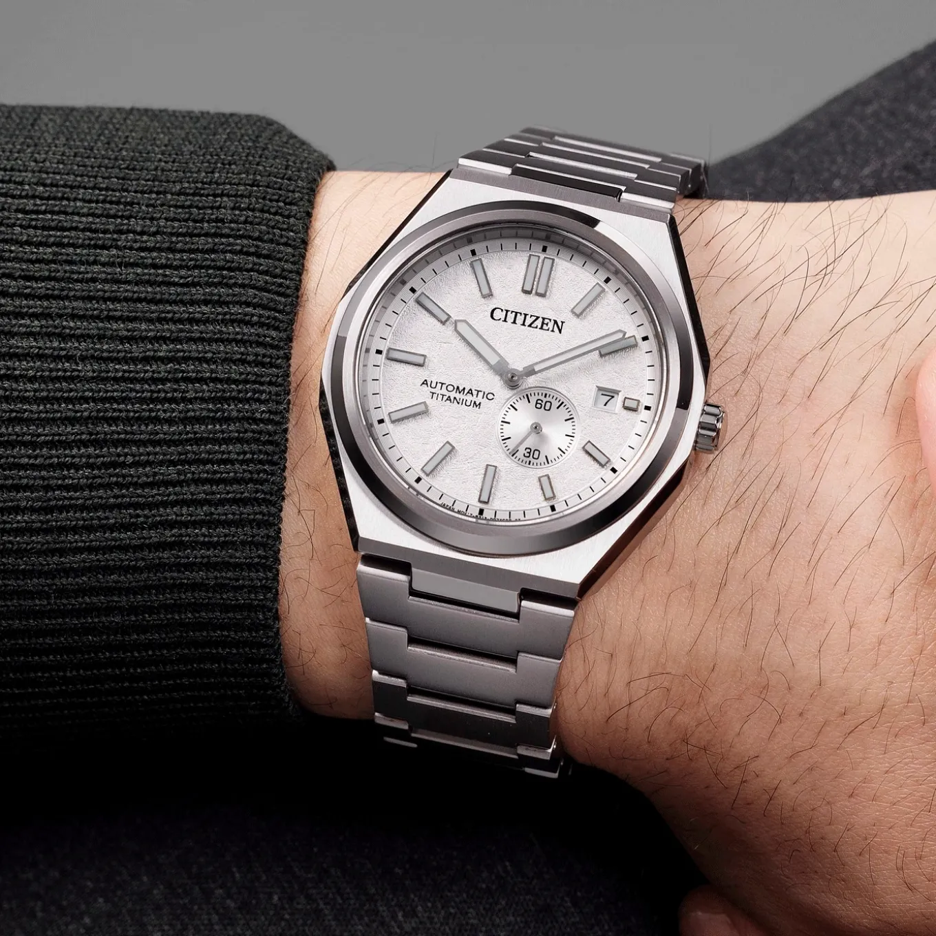 NJ0180-80A Herren Super Titanium ™ | silberfarben | ø 40.5mm
